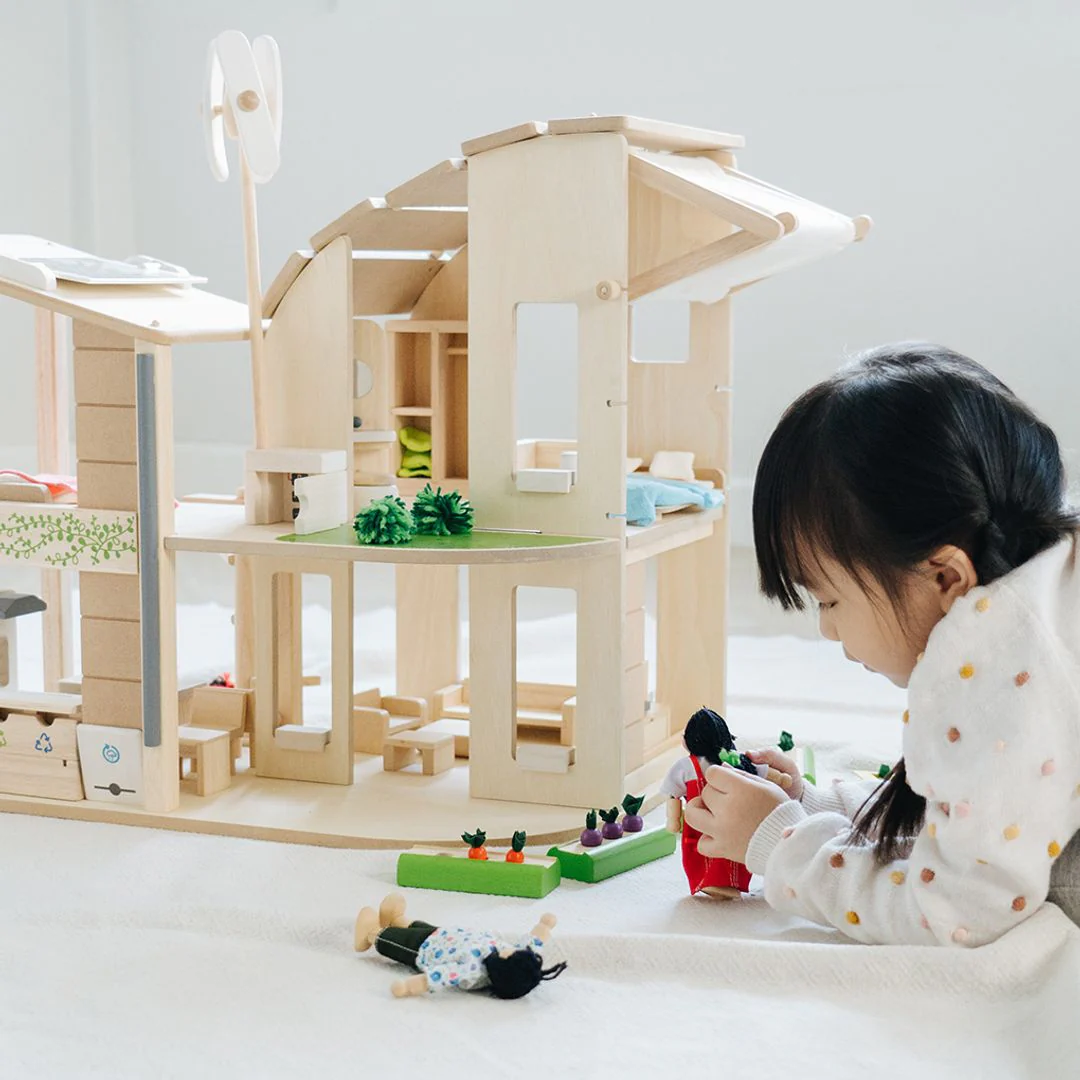 PlanToys Green Dollhouse With Furniture - Image 3