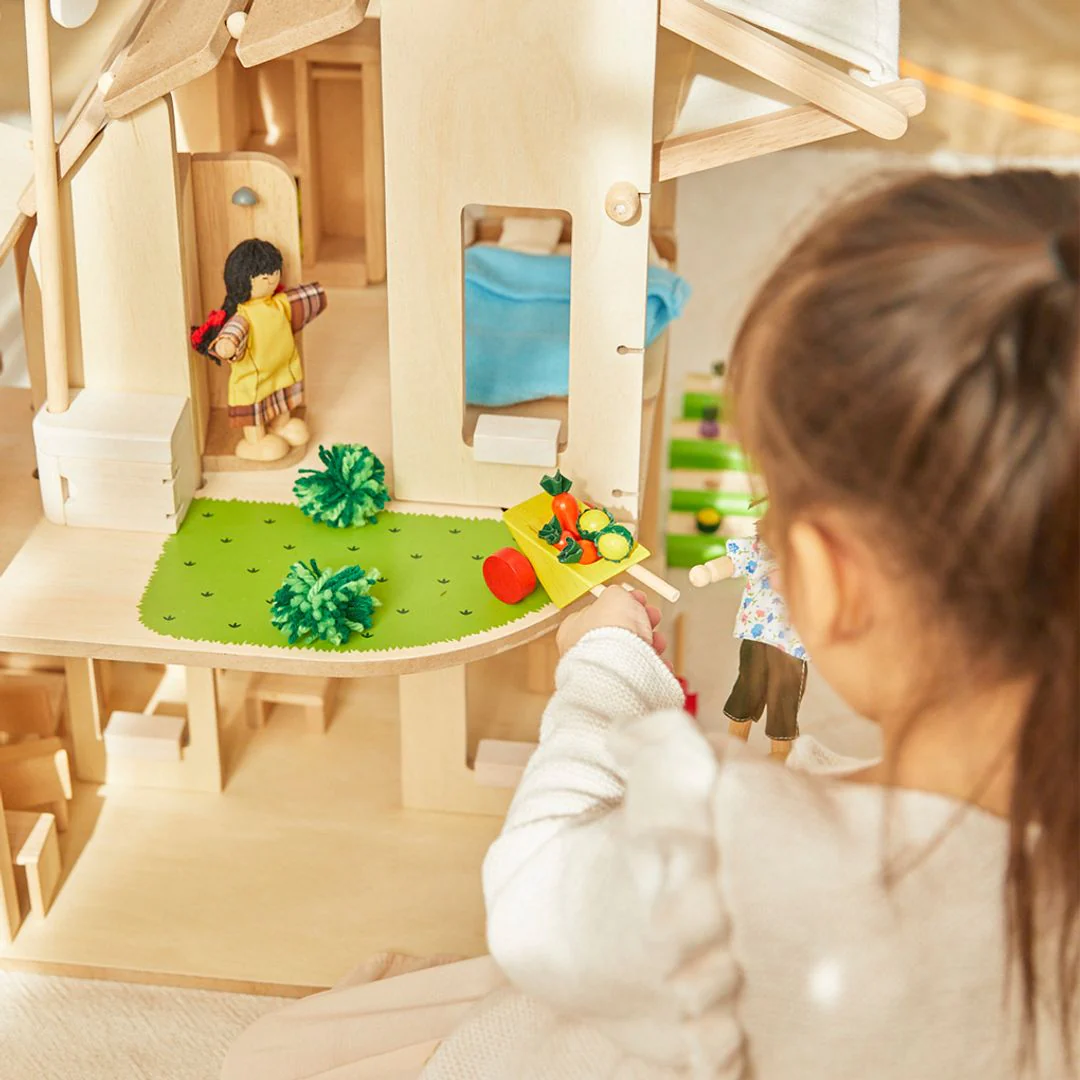 PlanToys Green Dollhouse With Furniture - Image 5