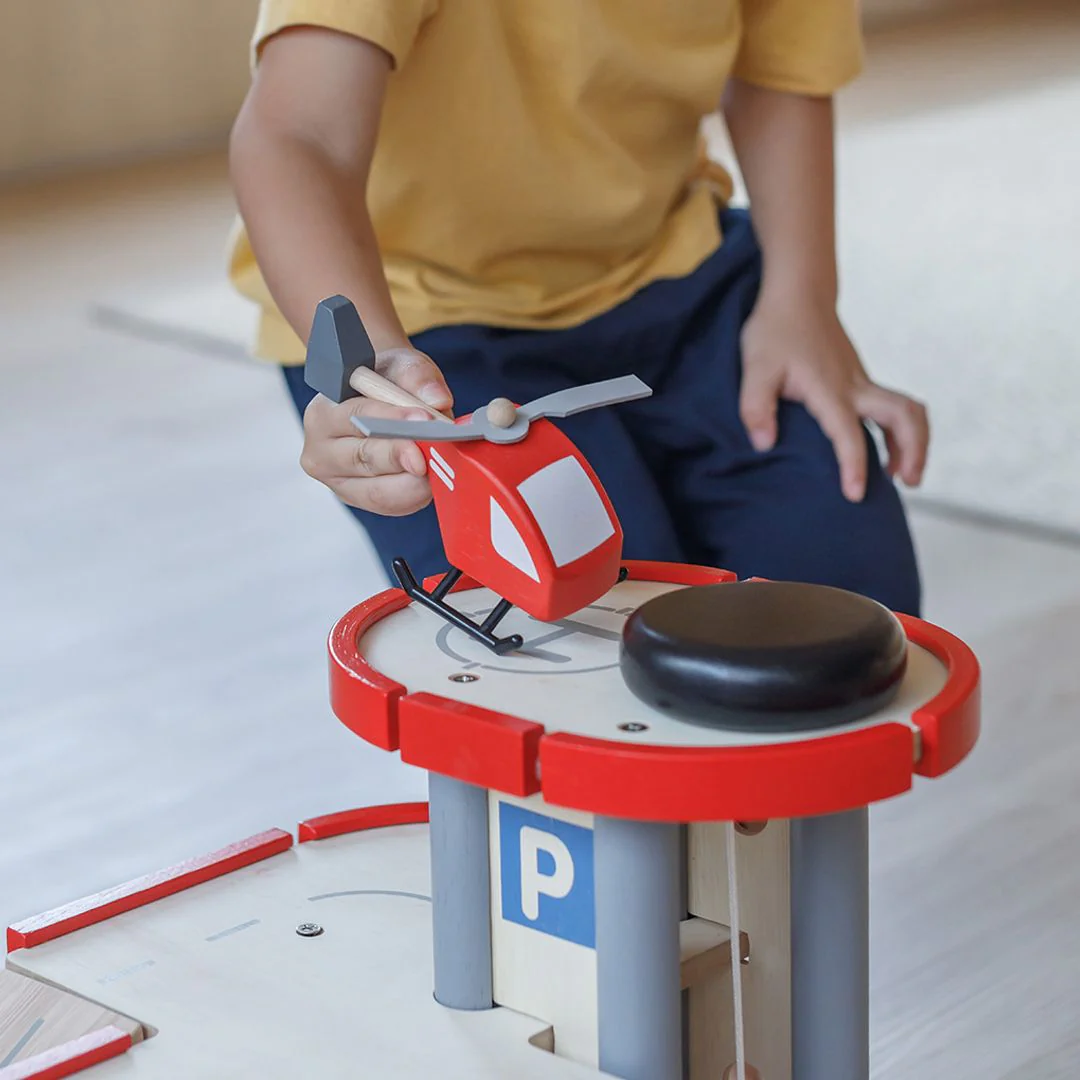 PlanToys Helicopter - Image 4
