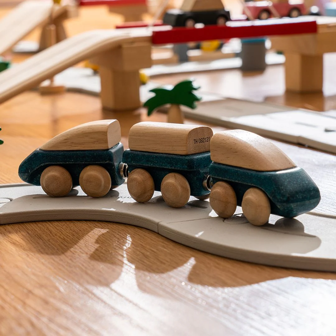PlanToys Hybrid Train - Image 4