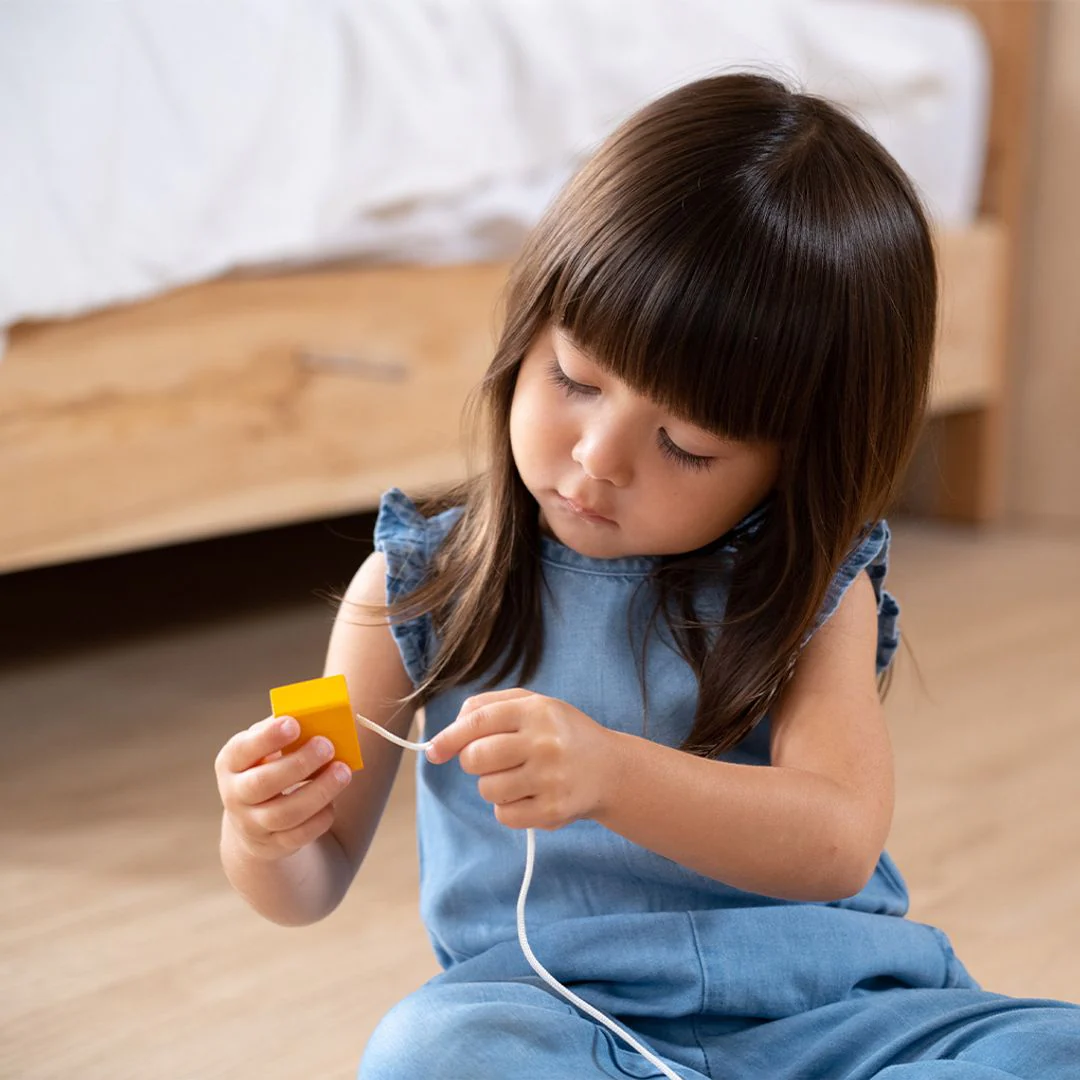 PlanToys Lacing Beads - Image 5