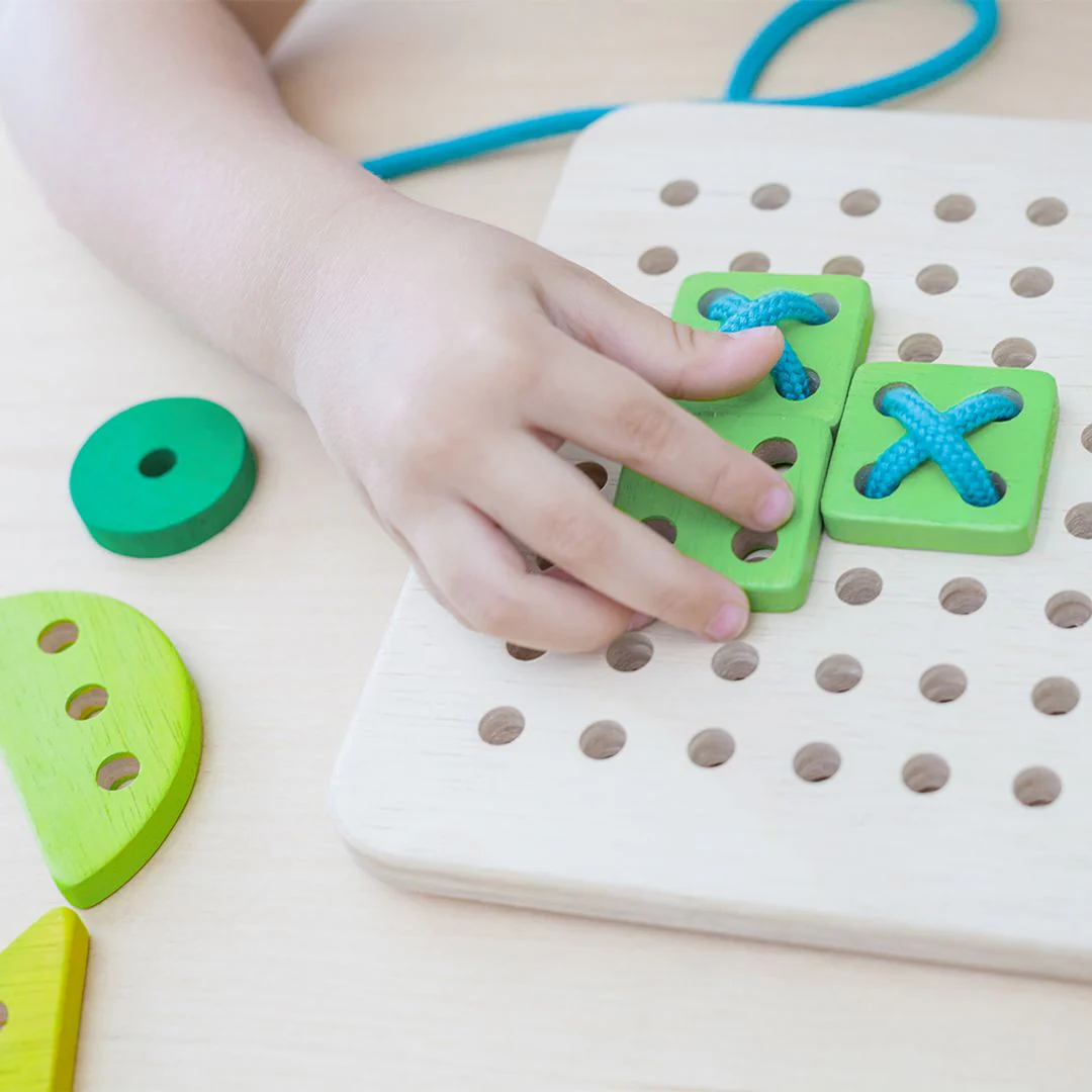 PlanToys Lacing Board - Image 2