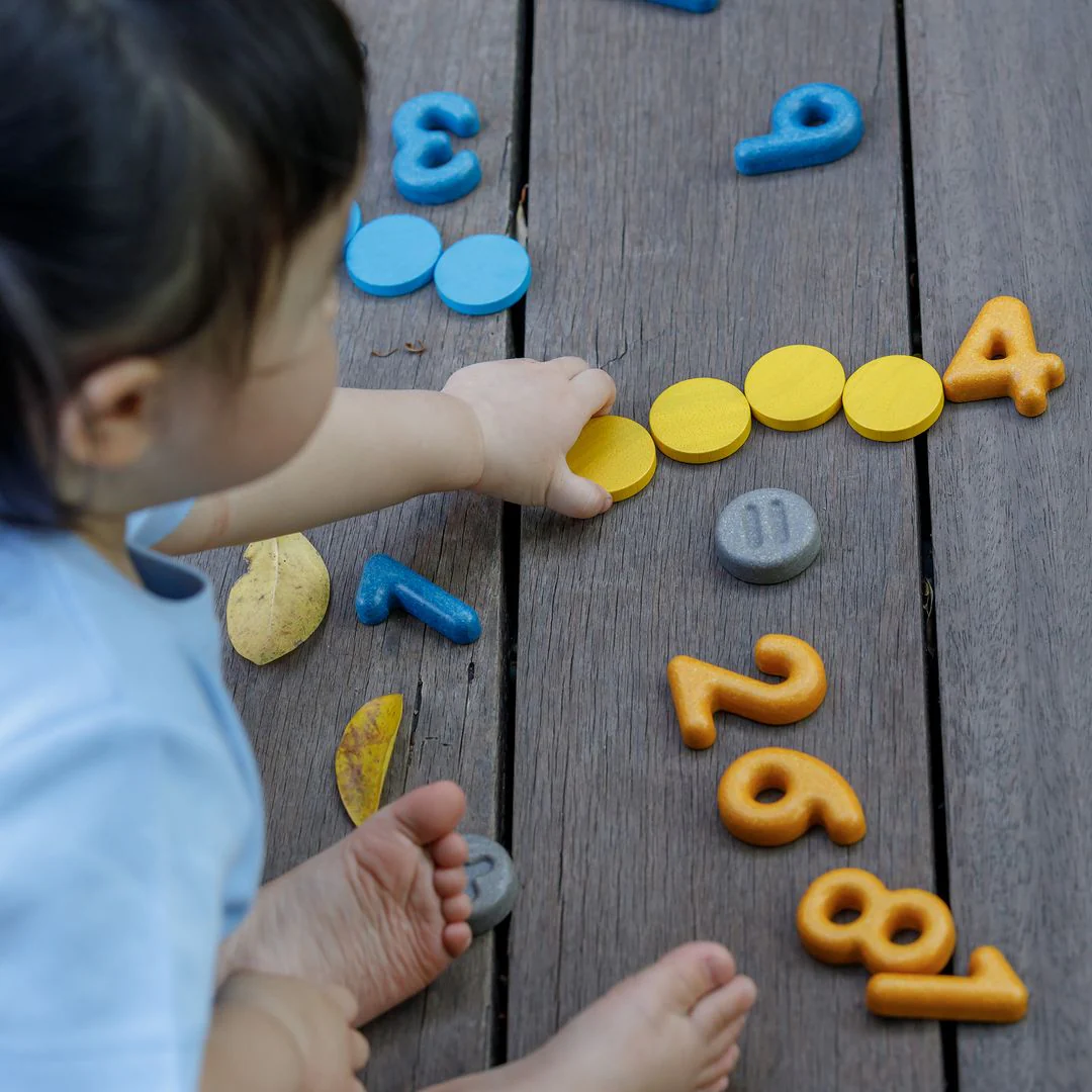PlanToys Numbers And Symbols - Image 2