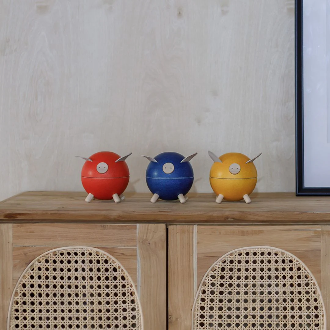 PlanToys Piggy Bank Red - Orchard - Image 3