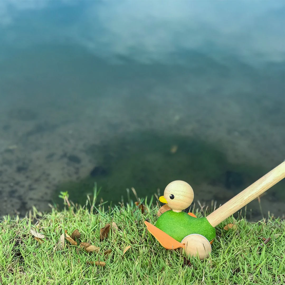 PlanToys Push Along Duck - Image 3