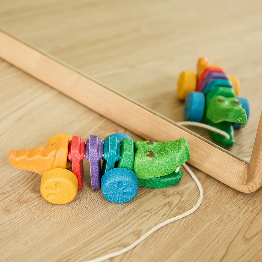PlanToys Rainbow Alligator - Image 8