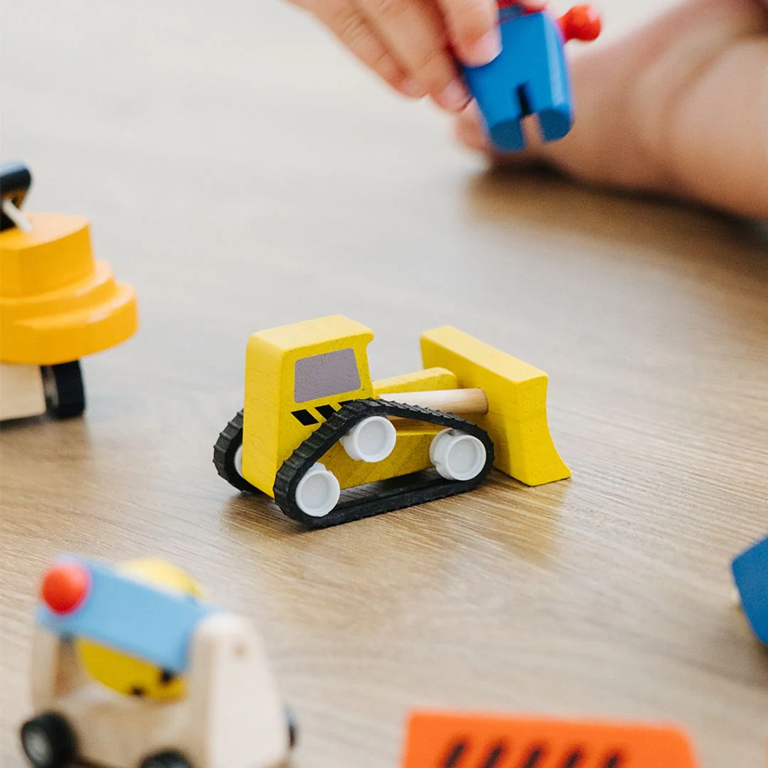 PlanToys Road Construction Set - Image 3