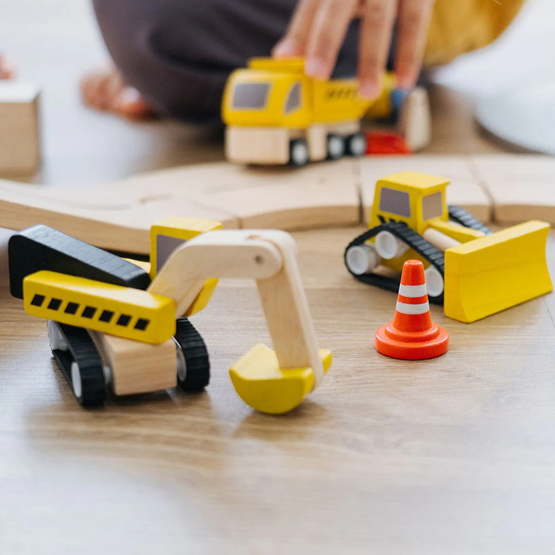 PlanToys Road Construction Set - Image 6