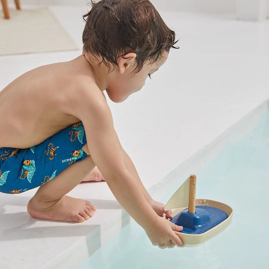 PlanToys Sailboat - Image 4