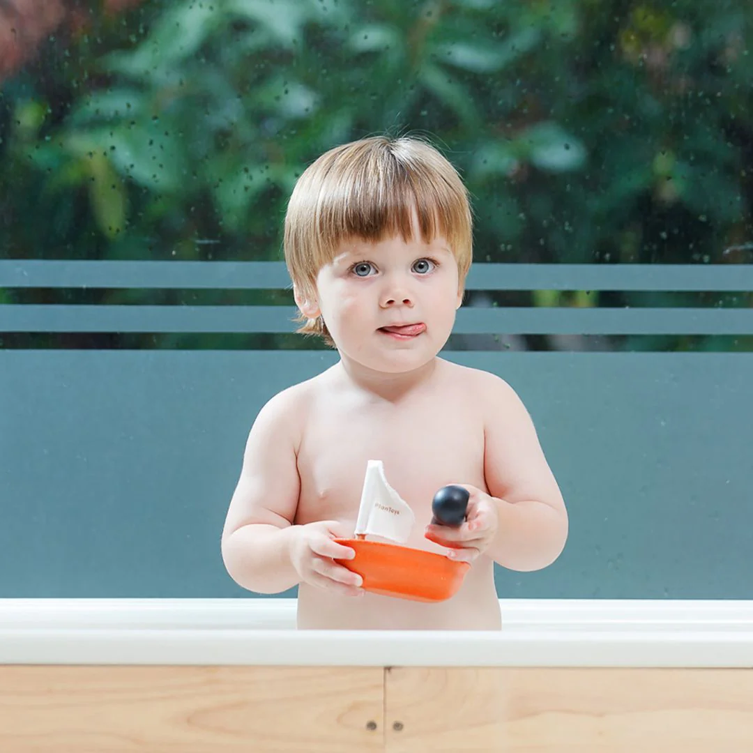 PlanToys Sailing Boat - Penguin - Image 4