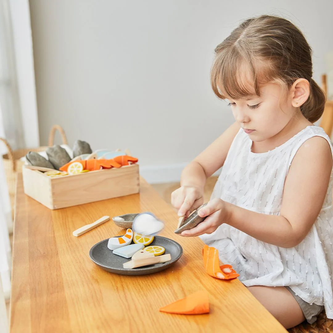 PlanToys Seafood Platter - Image 3