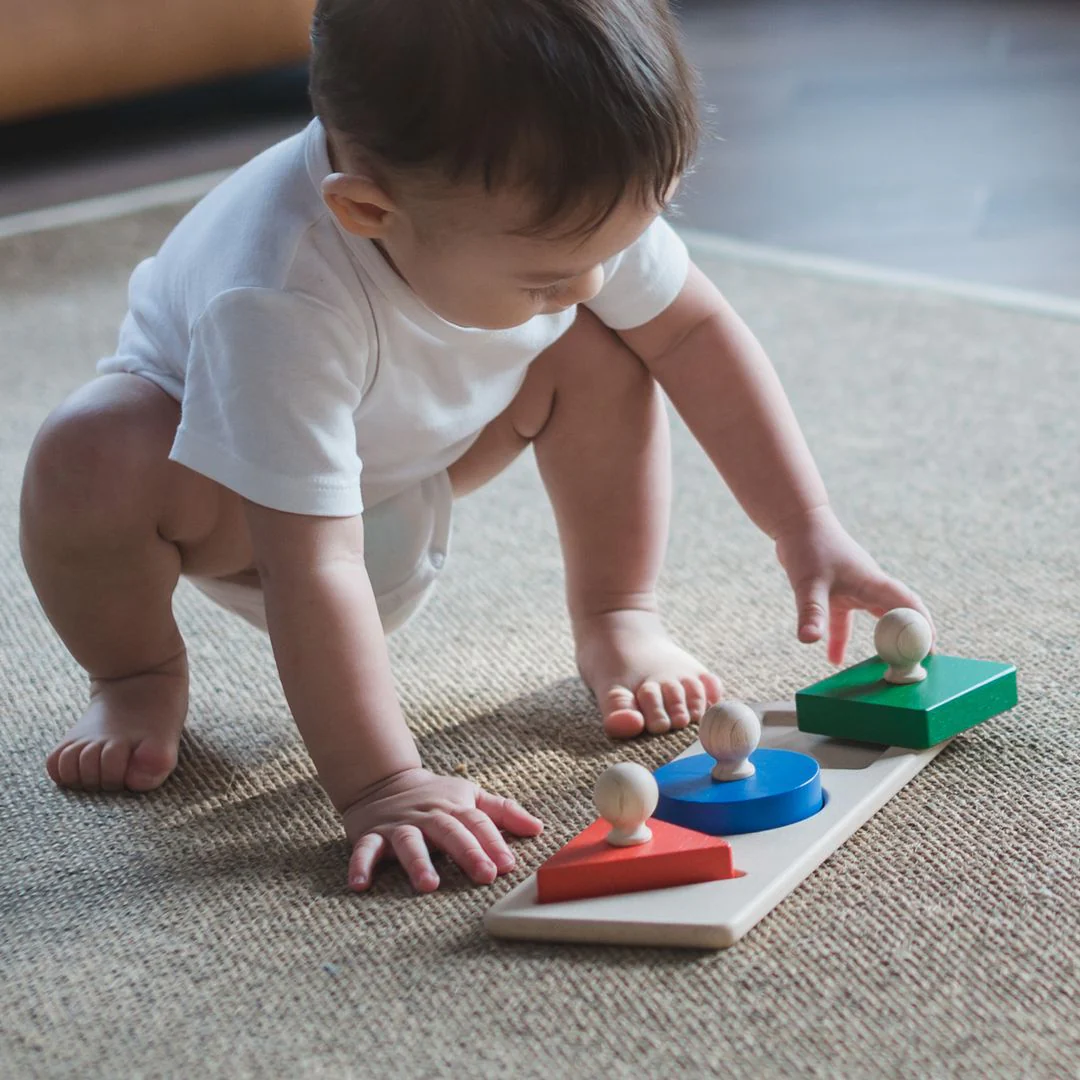 PlanToys Shape Matching Puzzle - Image 2