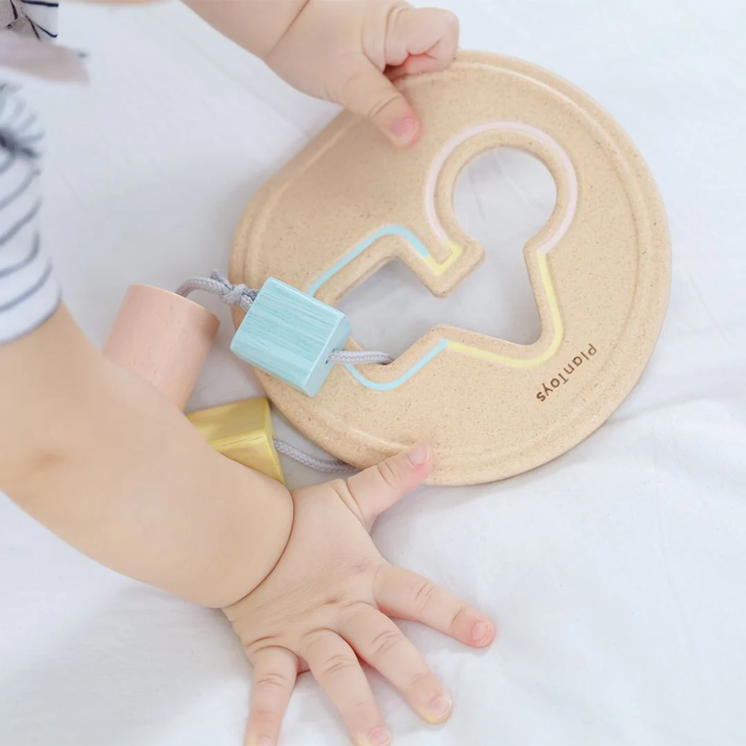 PlanToys Shape Sorter - Image 3
