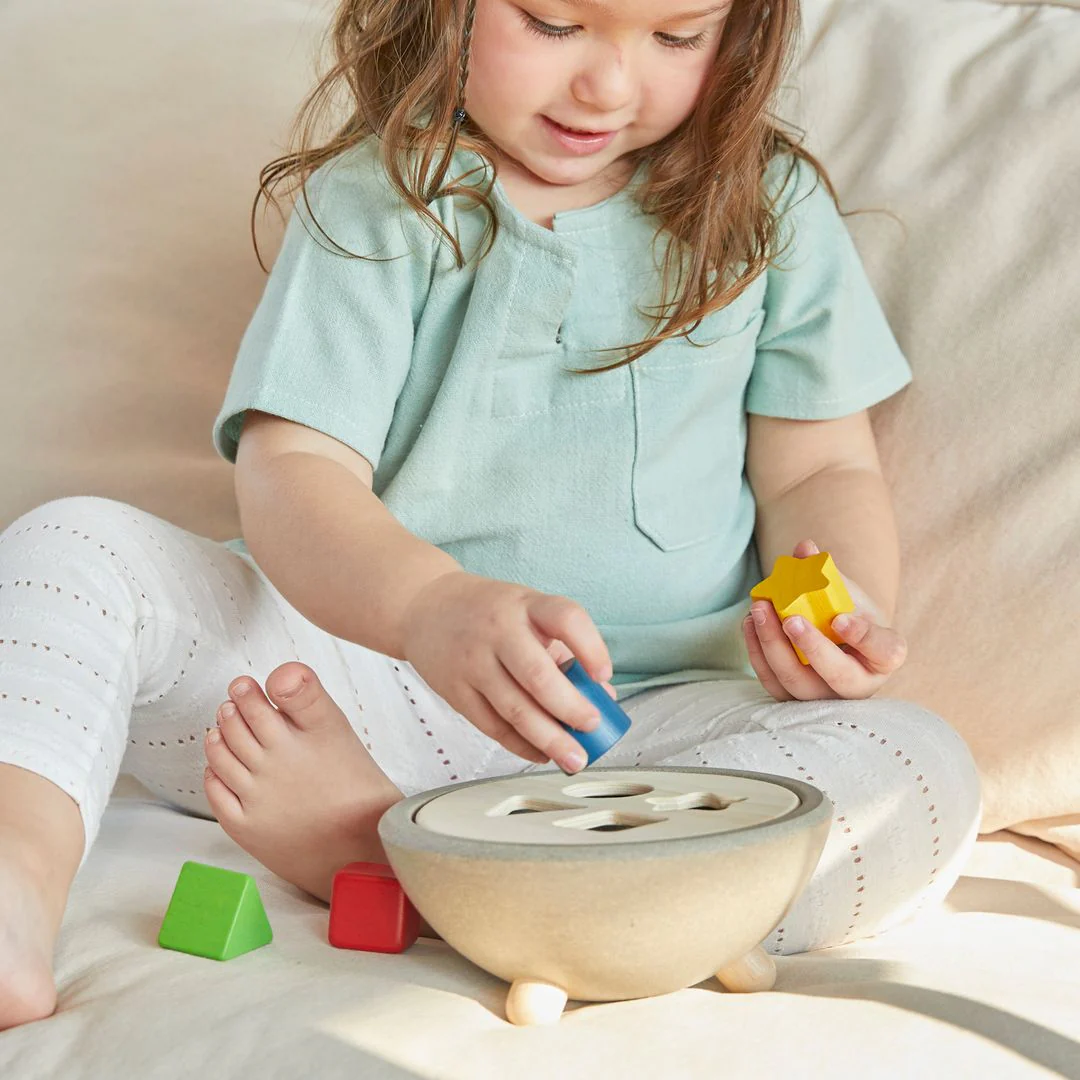 PlanToys Shape Sorting Bowl - Image 2