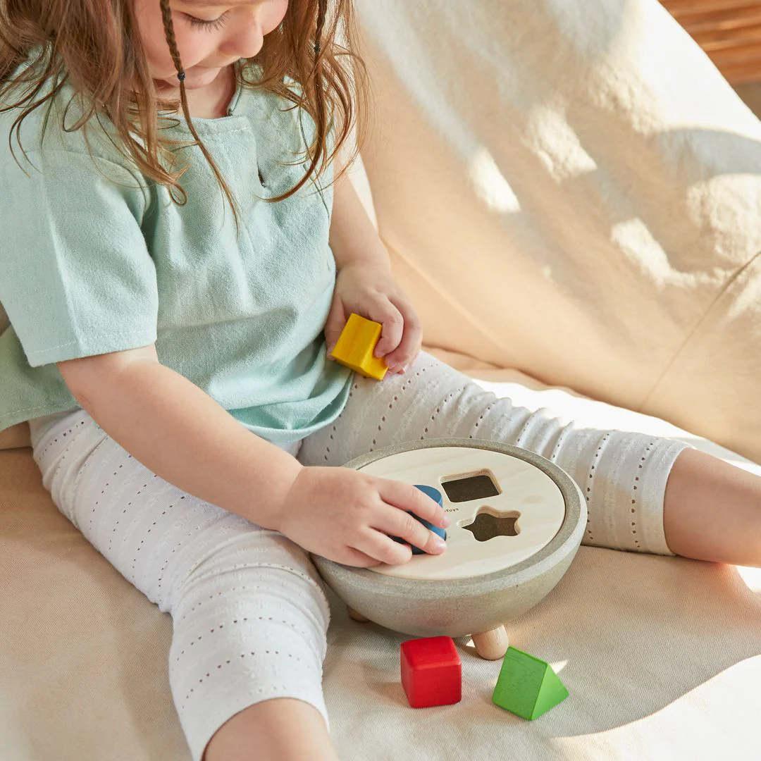 PlanToys Shape Sorting Bowl - Image 3