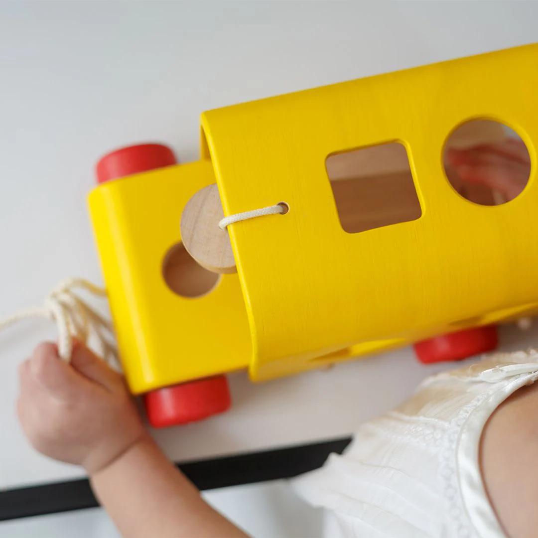 PlanToys Sorting Bus - Image 2