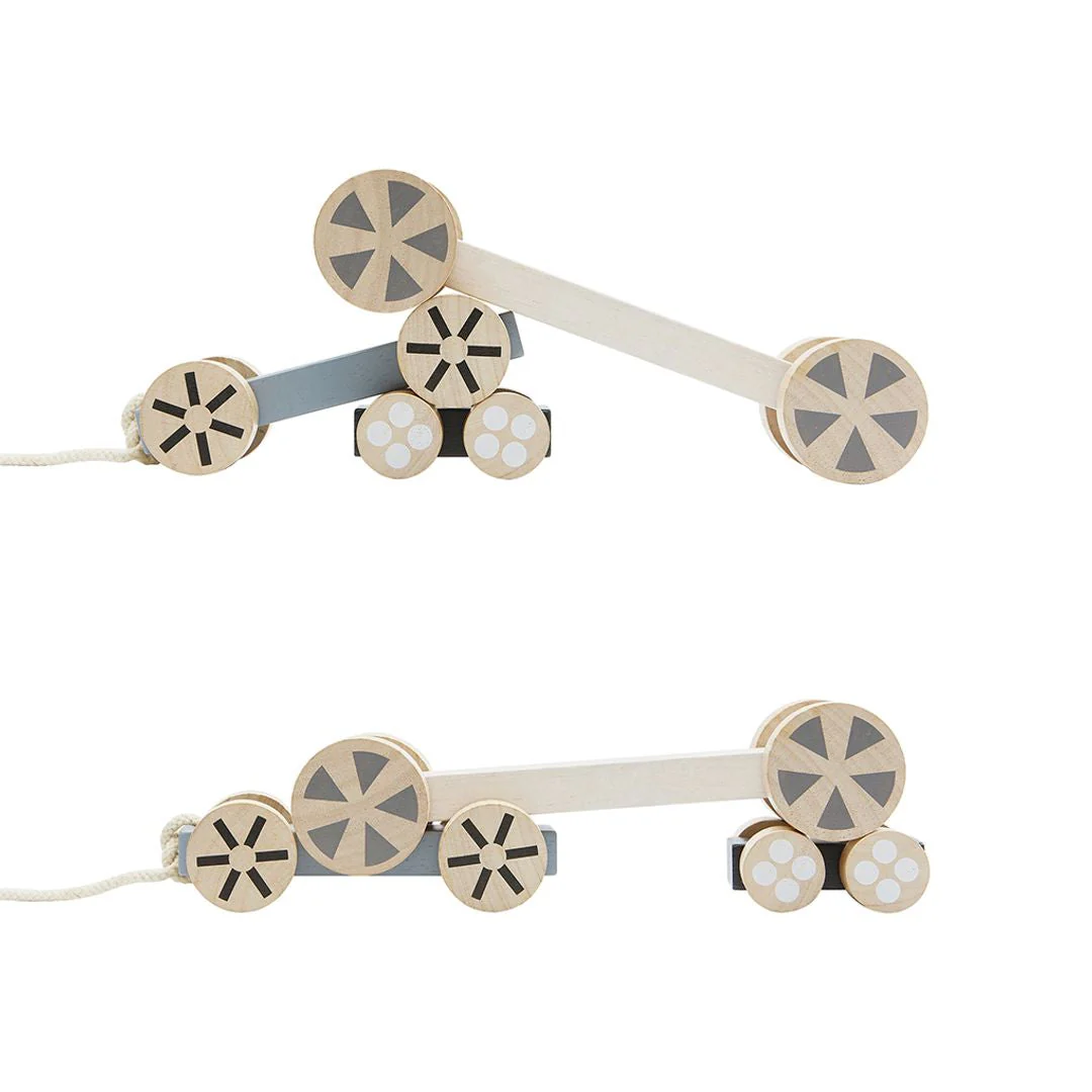 PlanToys Stacking Wheels - Image 9