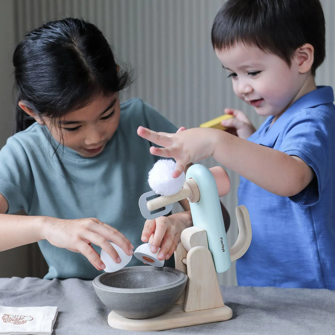 PlanToys Stand Mixer Set - Image 2