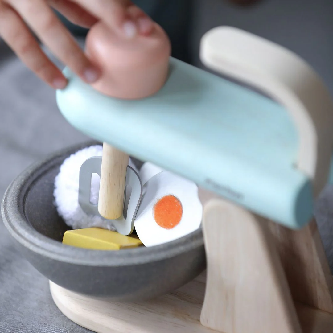 PlanToys Stand Mixer Set - Image 4