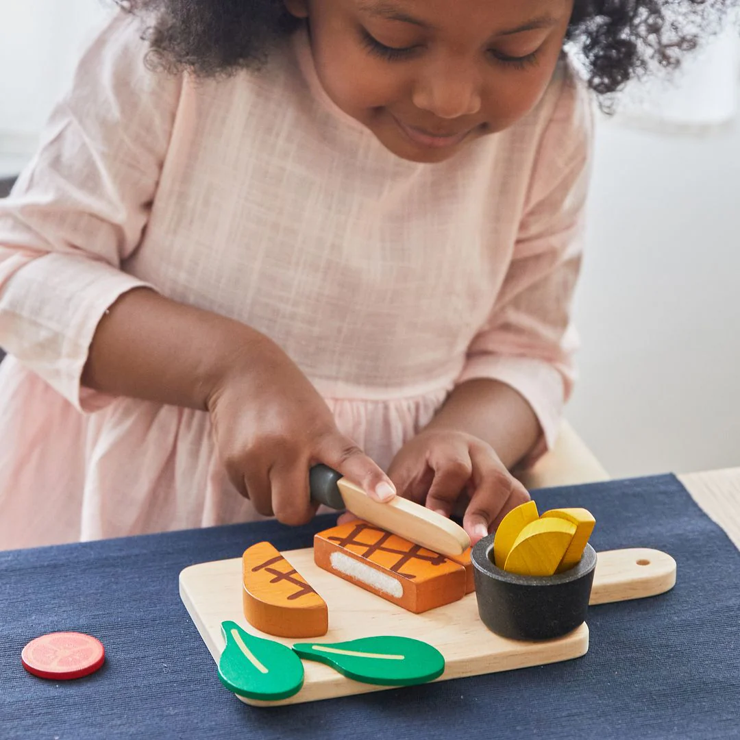 PlanToys Steak Set - Image 5