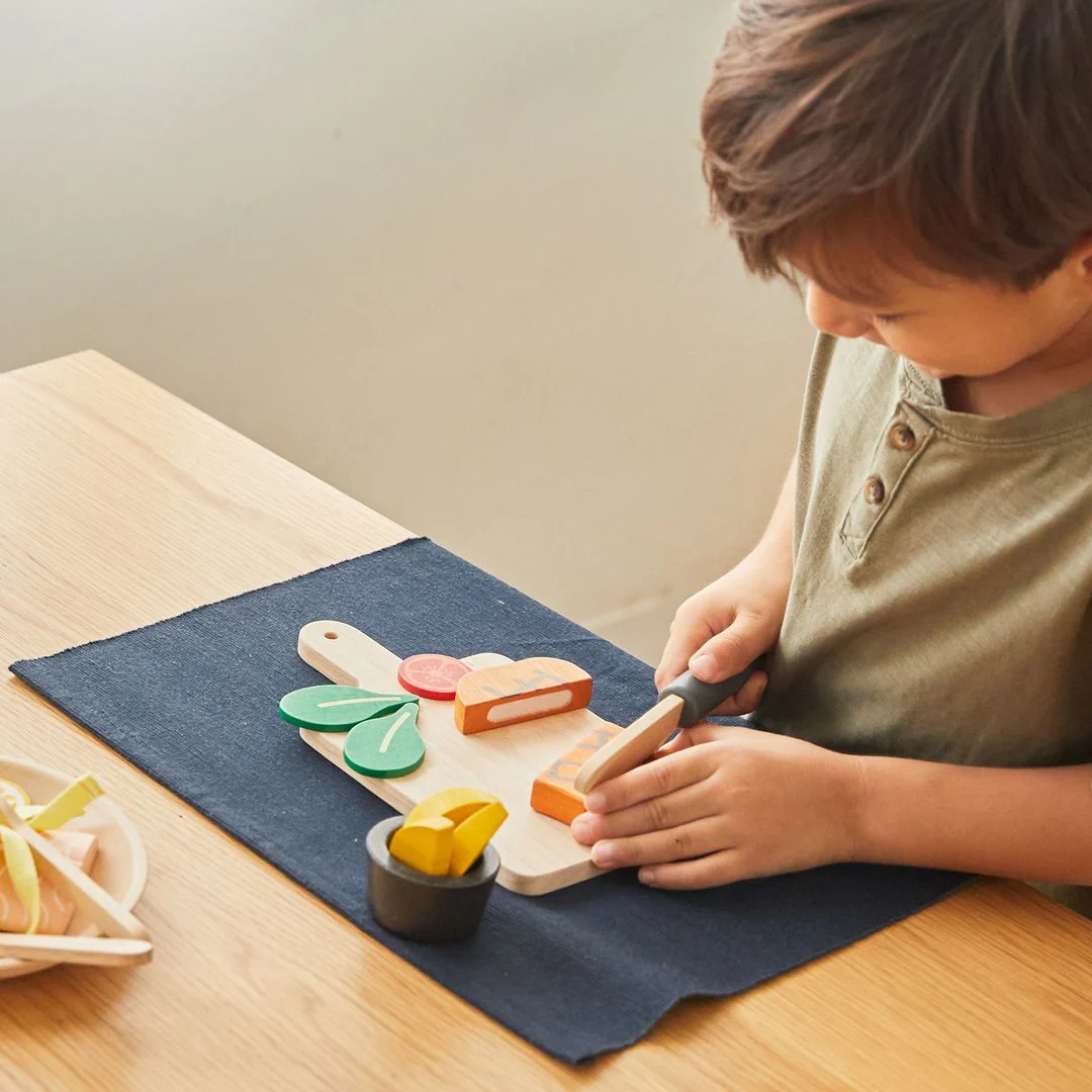 PlanToys Steak Set - Image 6