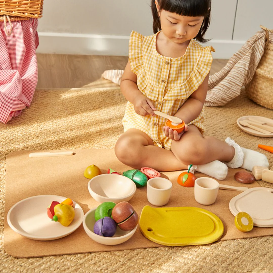 PlanToys Tableware Set - Image 3