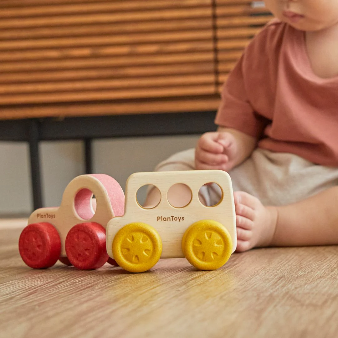 PlanToys Timber Trail Bus - Image 7