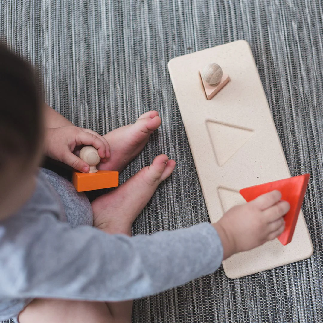 PlanToys Triangle Matching Puzzle - Image 2