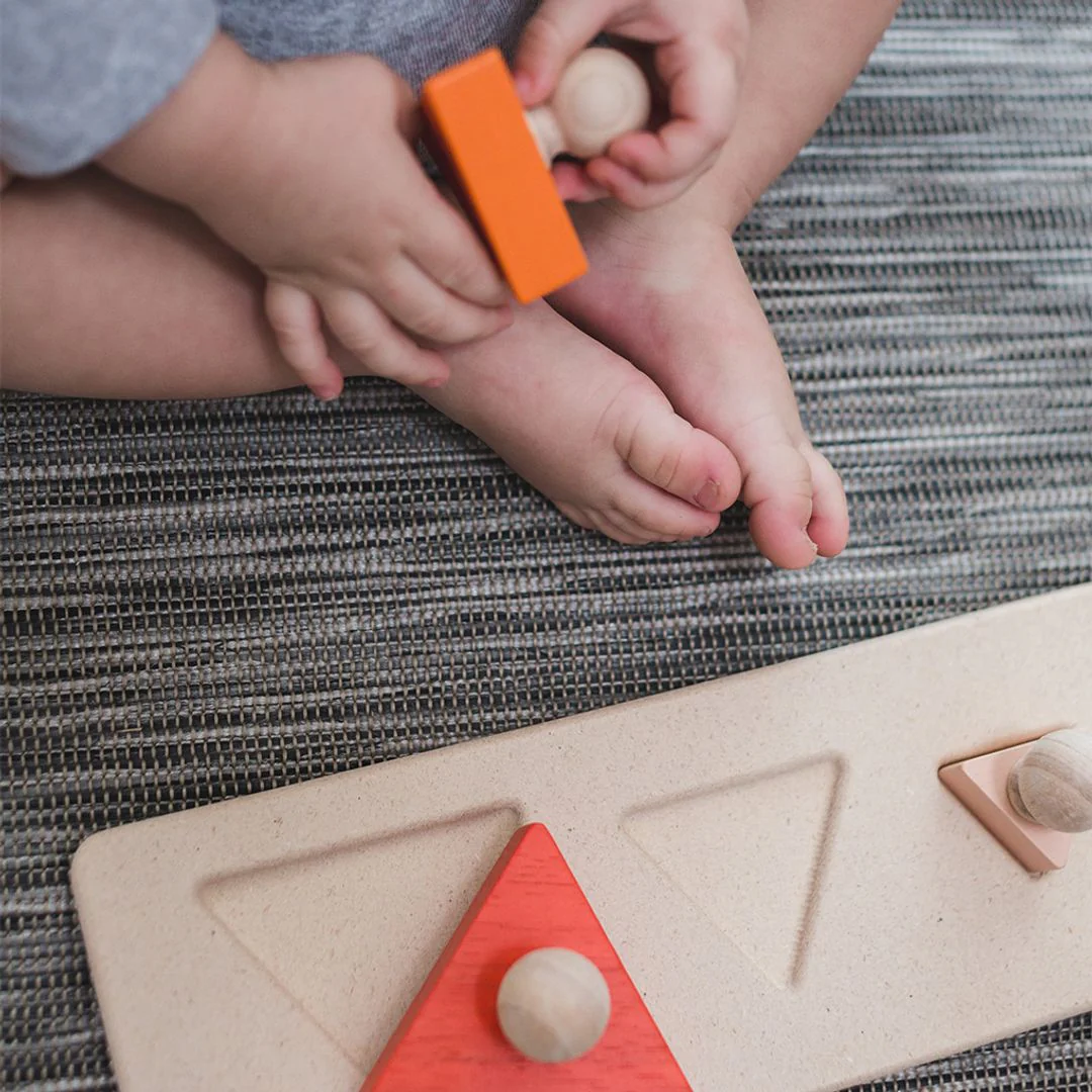 PlanToys Triangle Matching Puzzle - Image 4