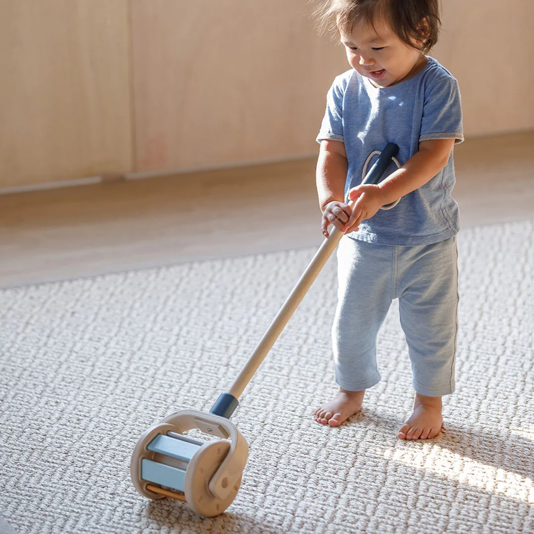 PlanToys Walk N Roll - Orchard - Image 2