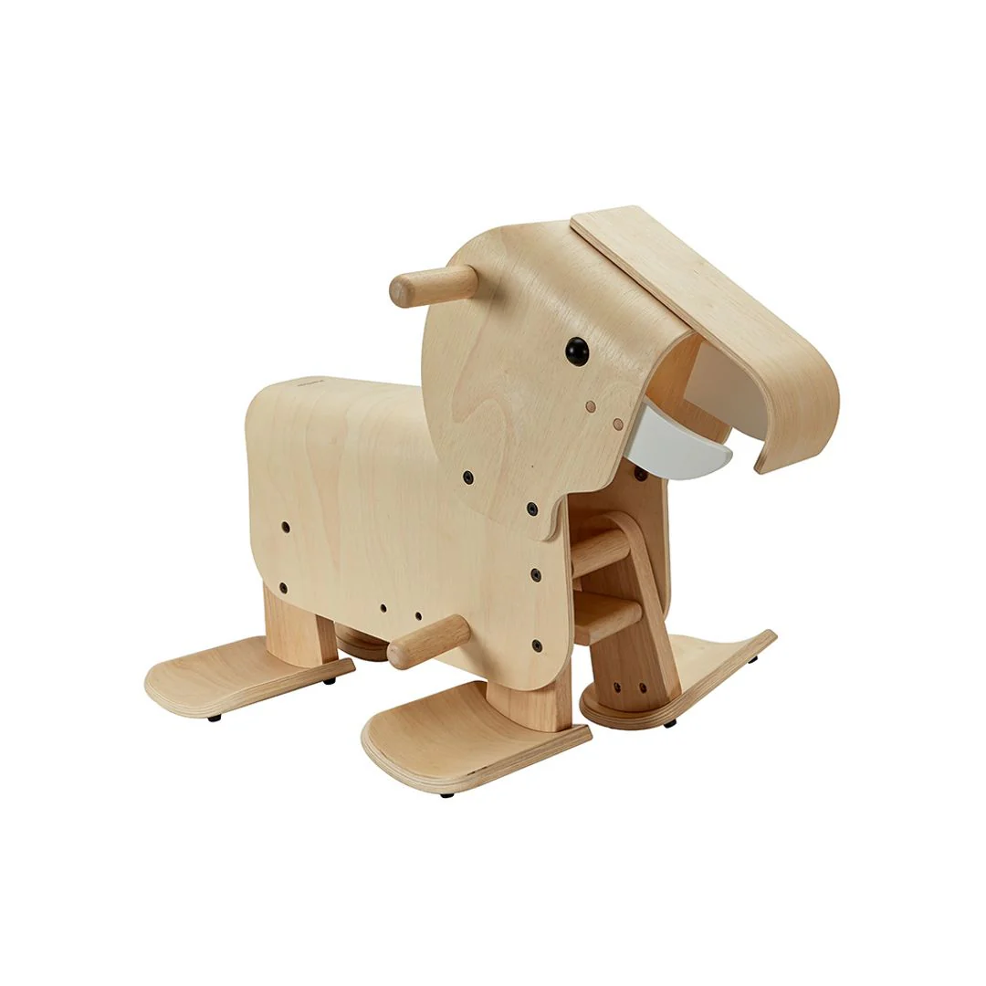 PlanToys Walking Elephant - Image 7