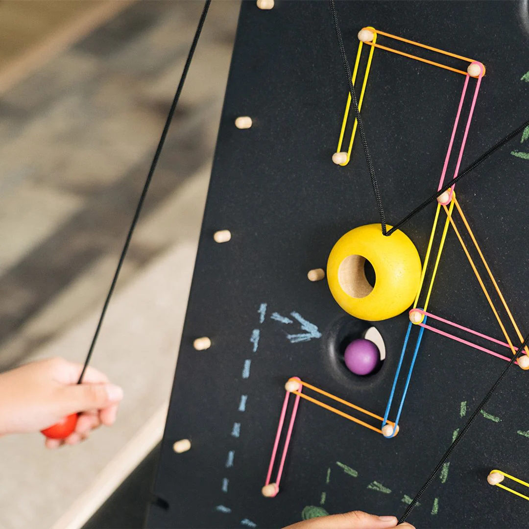 PlanToys Wall Ball Game - Image 2