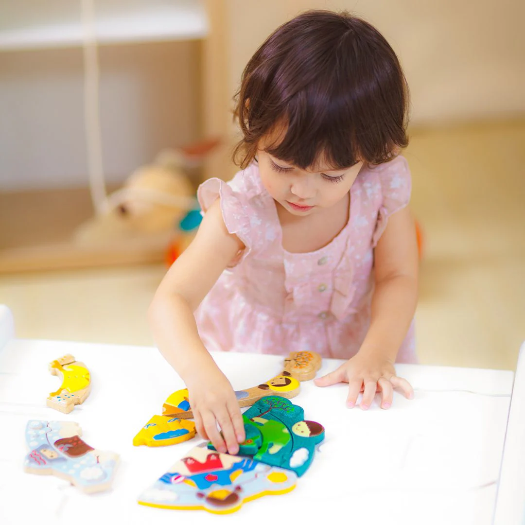 PlanToys Weather Dress-Up - Image 5