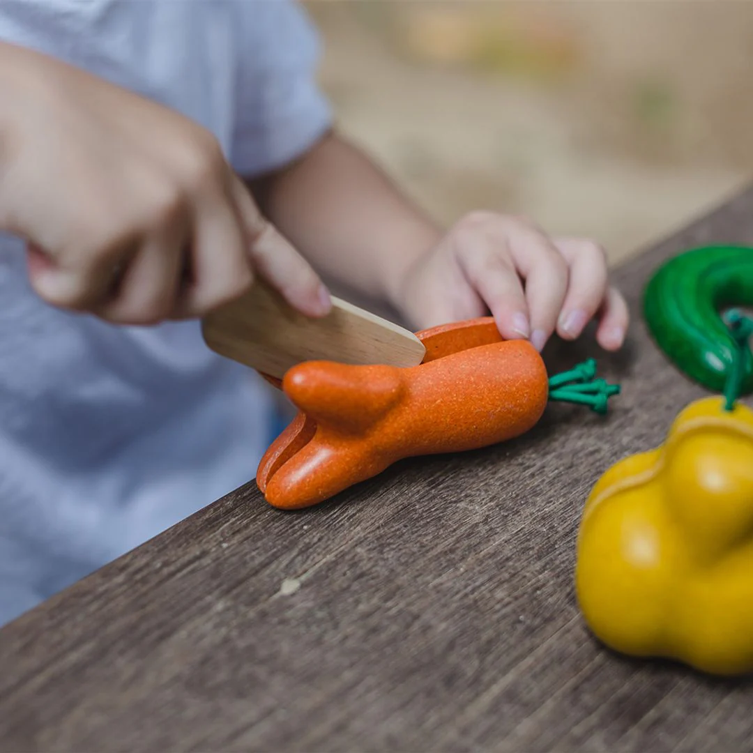 PlanToys Wonky Fruit & Vegetables - Image 3