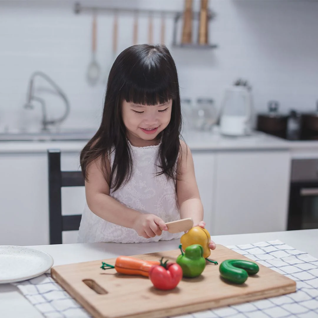 PlanToys Wonky Fruit & Vegetables - Image 7