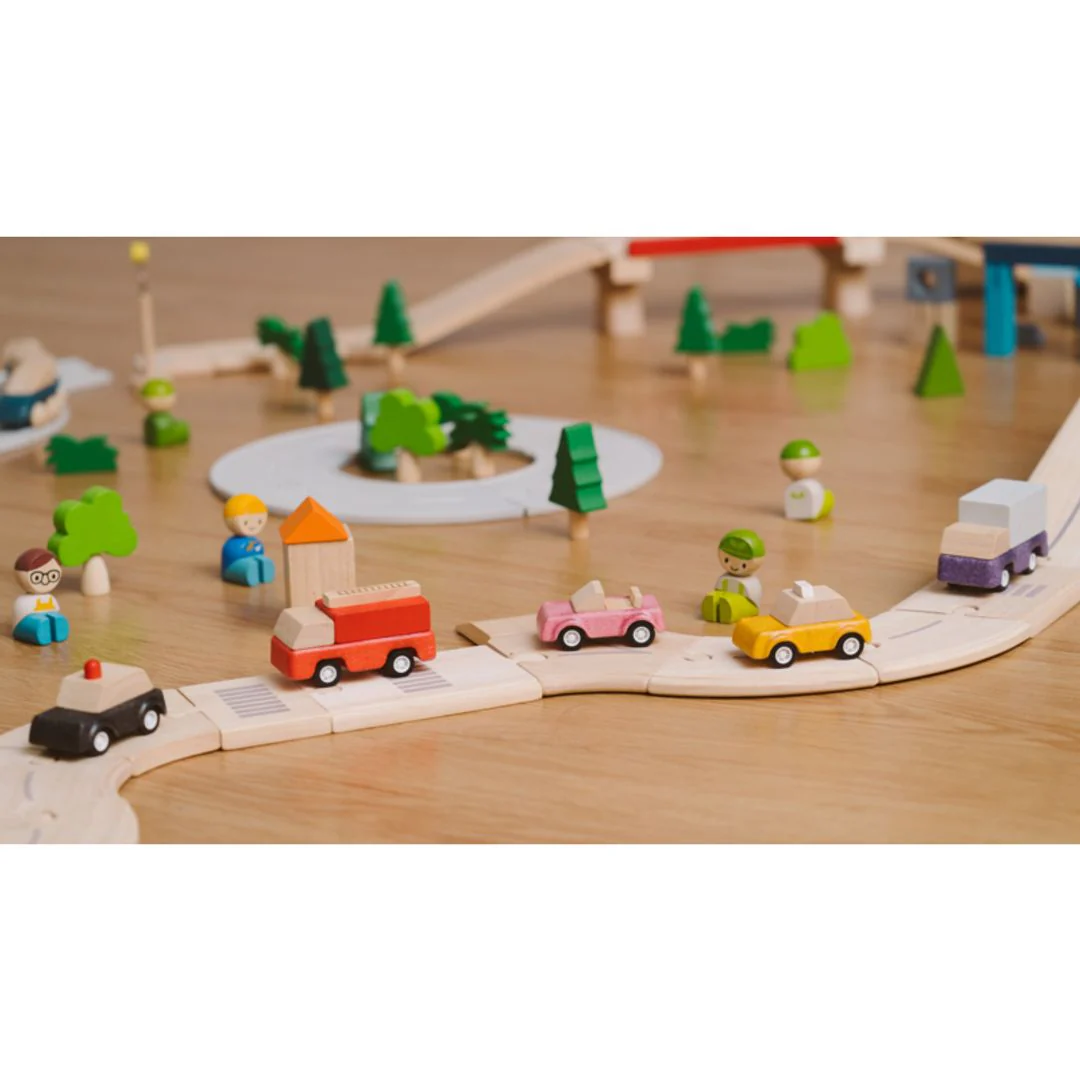 PlanToys Yellow Taxicab - Image 4