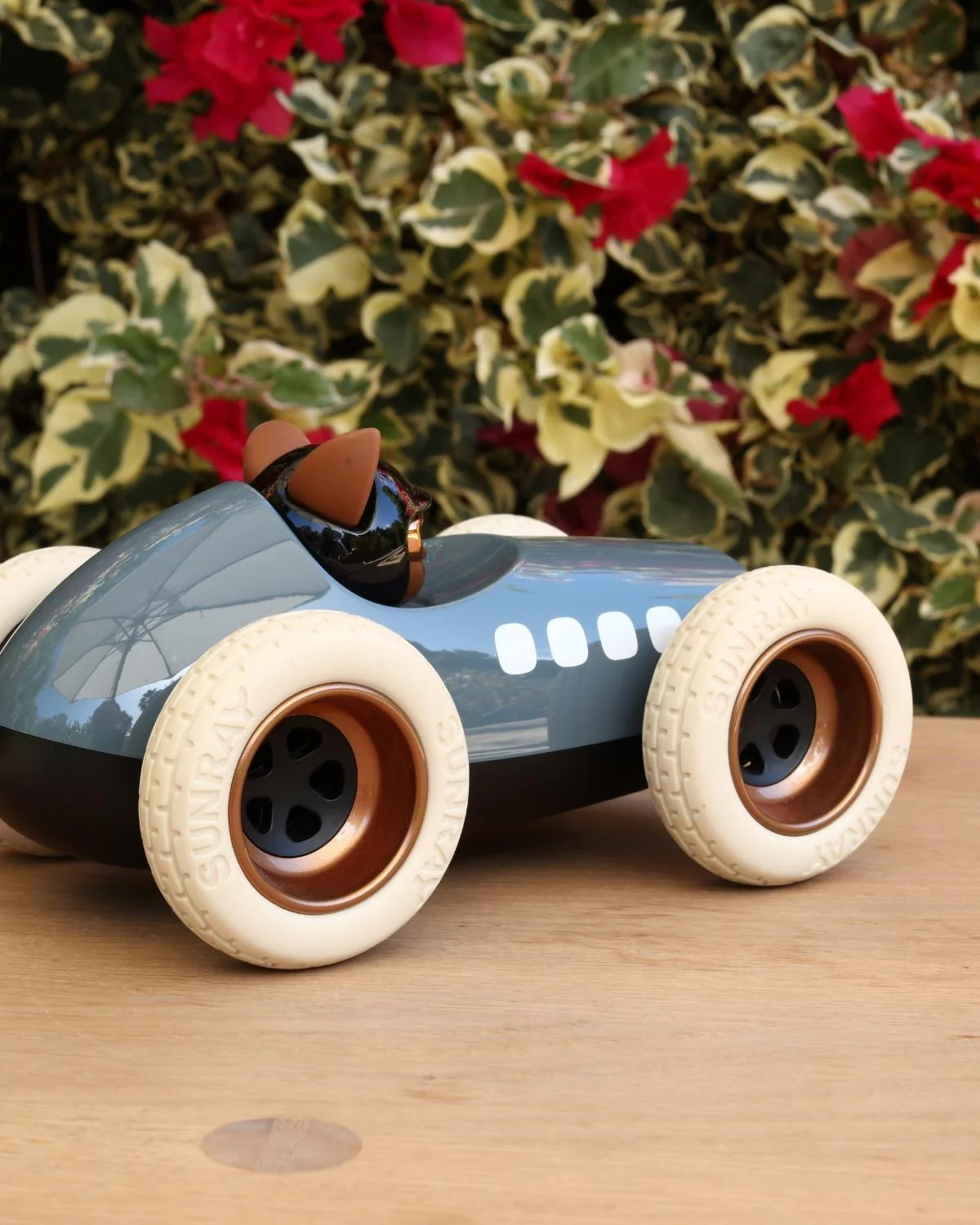 Playforever Car Egg Roadster SCRAMBLER - Image 3