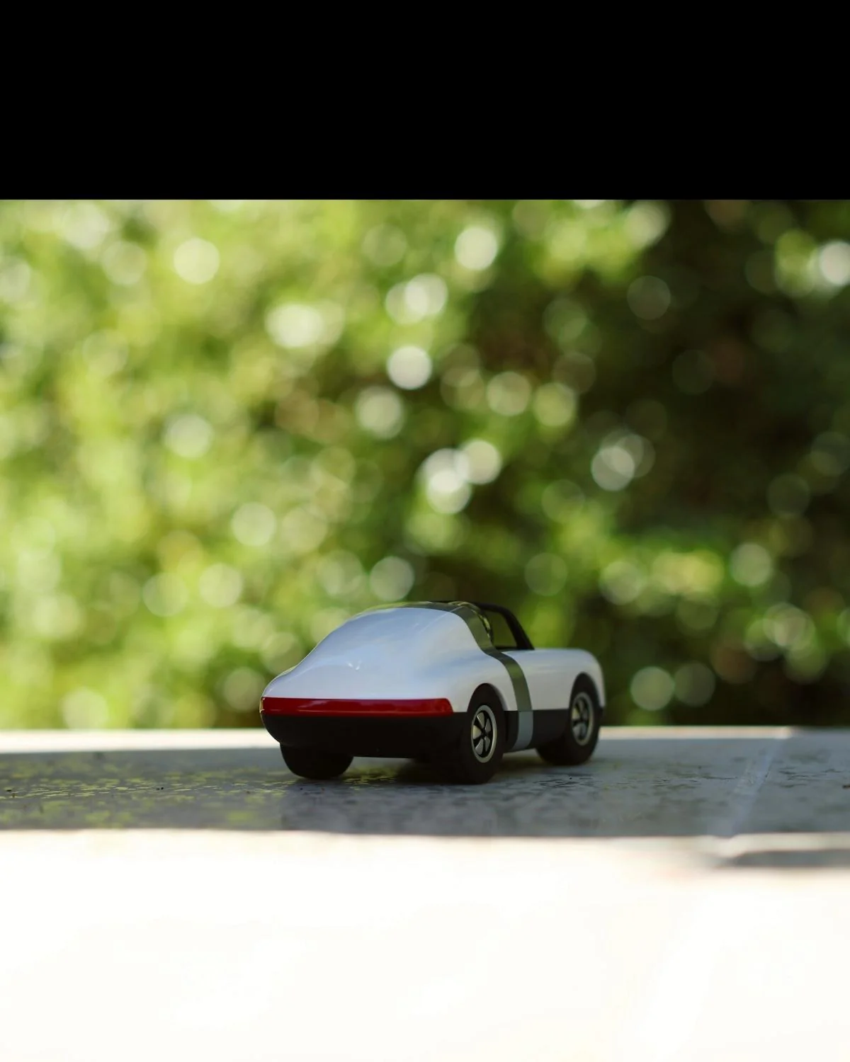 Playforever Car LUFT PFEIFFER White - Image 3