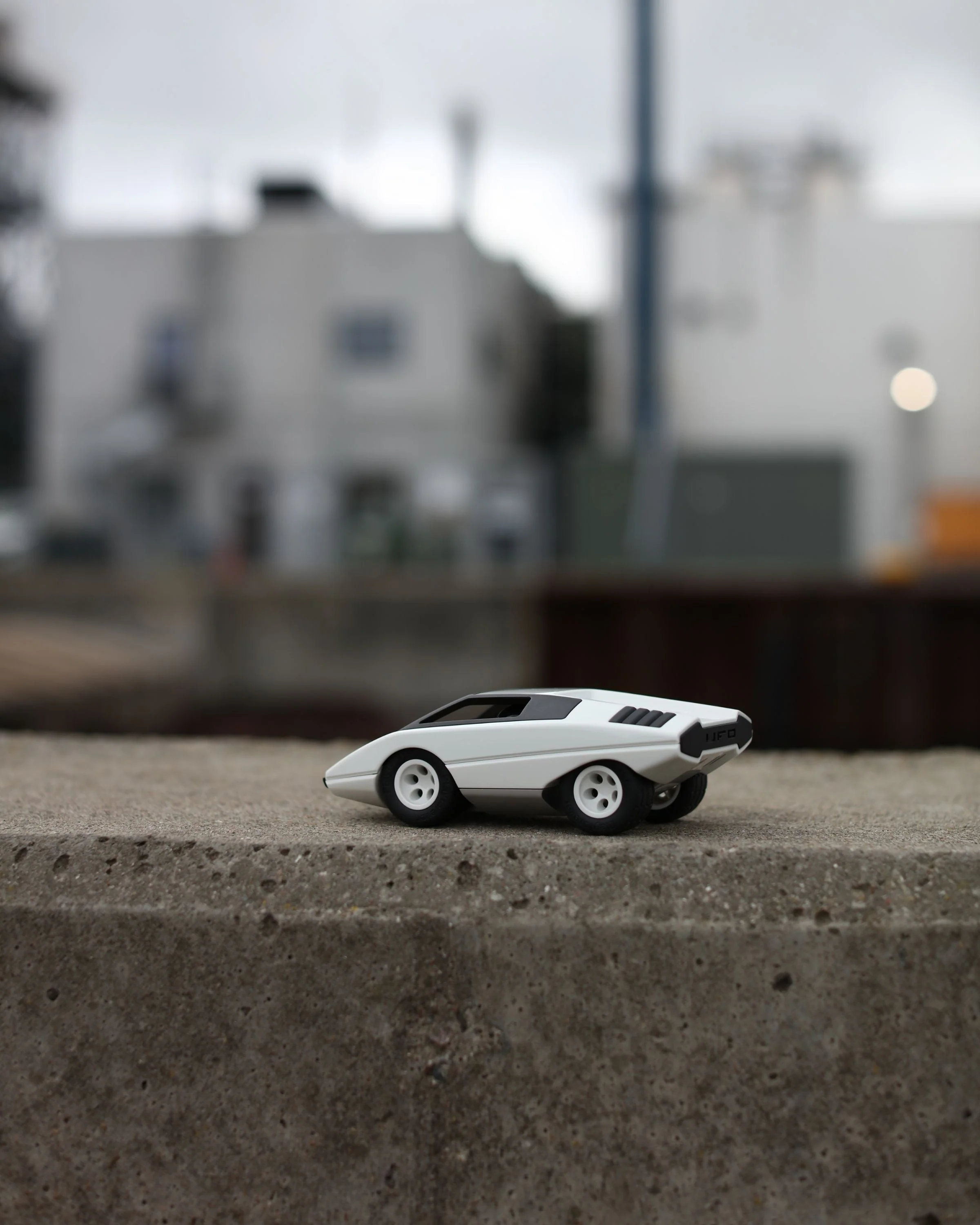 Playforever Car UFO COLOMBA White - Image 14