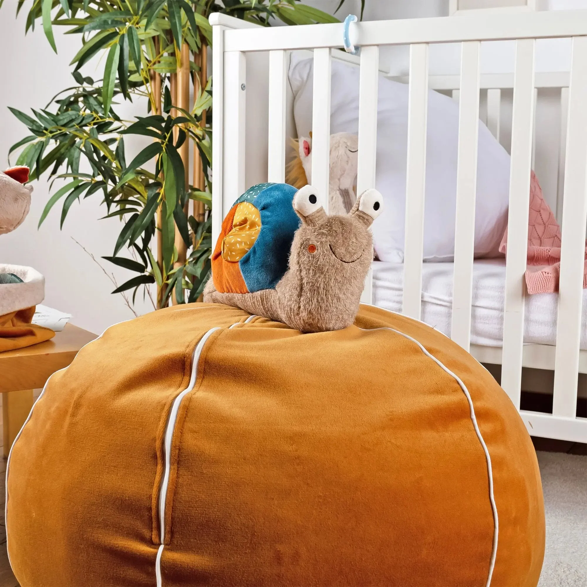 Sigikid Patchwork Snail Plush Toy - Image 7
