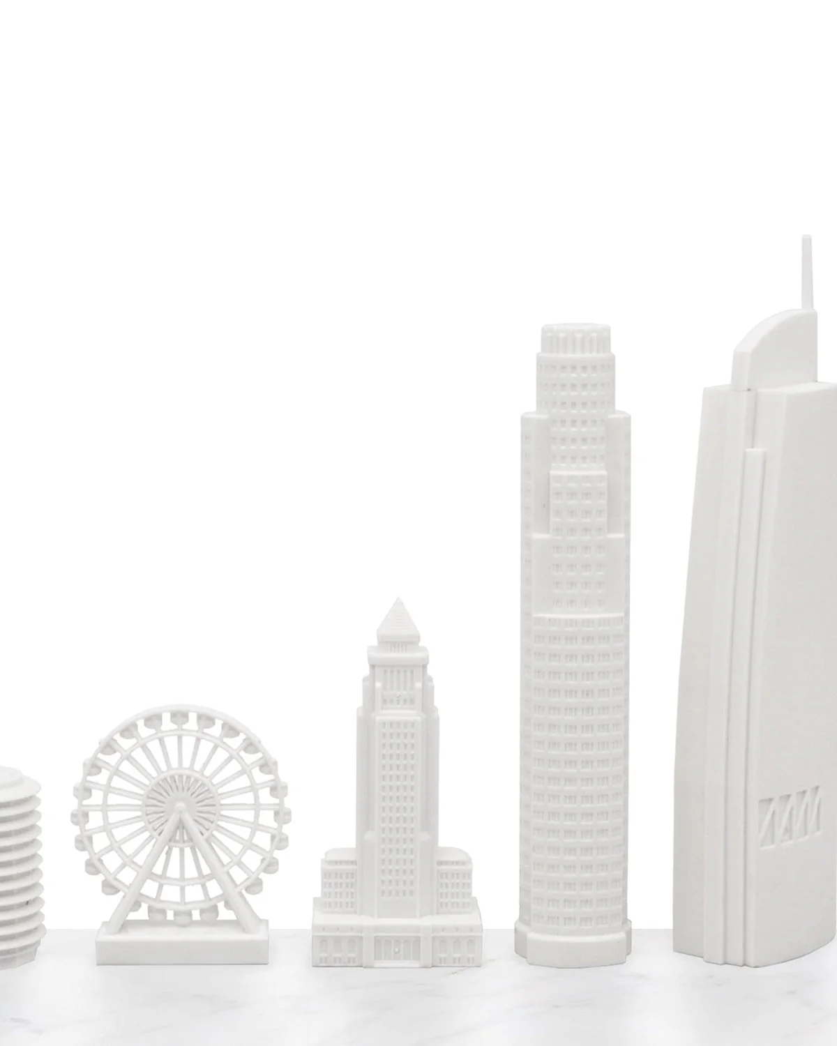 Skyline Chess Chess Set Acrylic LOS ANGELES Edition with Marble Hatch Board - Image 4