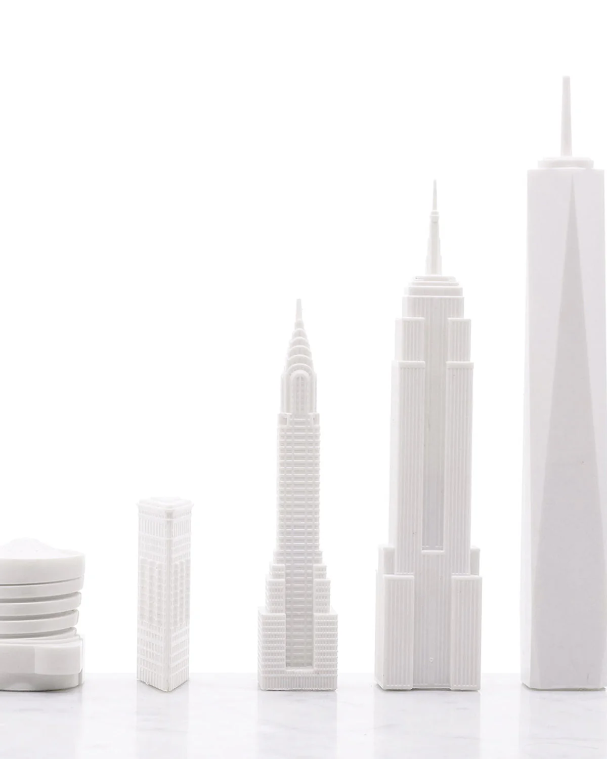 Skyline Chess Chess Set Acrylic NEW YORK Edition with Wood Map Board - Image 5
