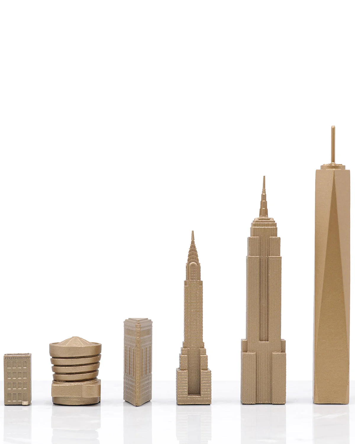 Skyline Chess Chess Set Luxury Bronze NEW YORK Edition with Marble Hatch Board - Image 4