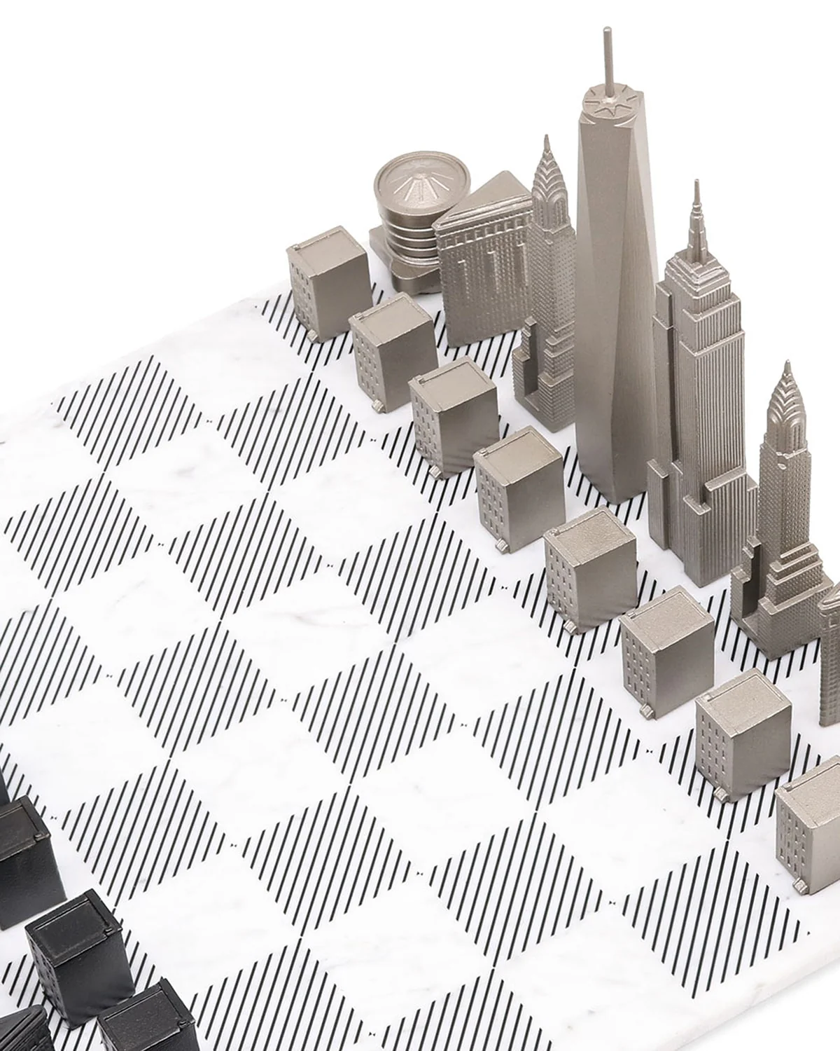 Skyline Chess Chess Set Stainless Steel NEW YORK Edition with Marble Hatch Board - Image 3