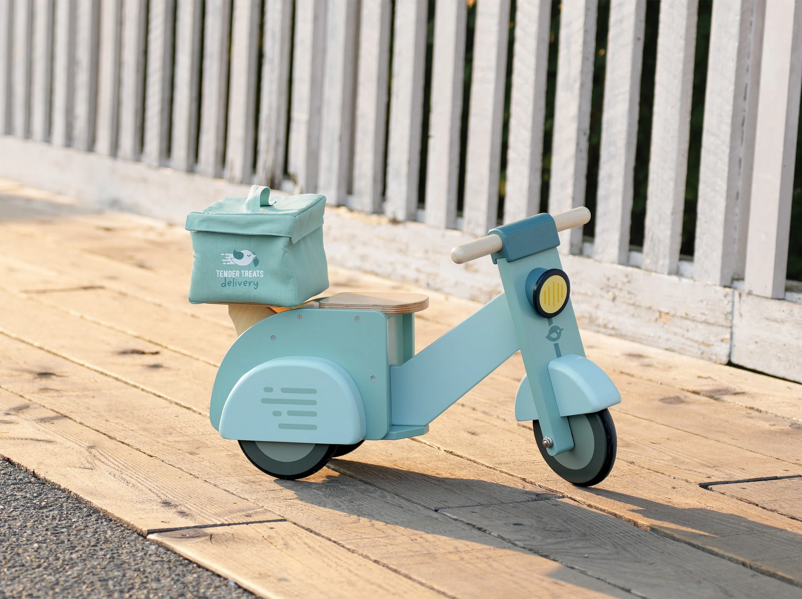 Tender Leaf Delivery Scooter - Image 5