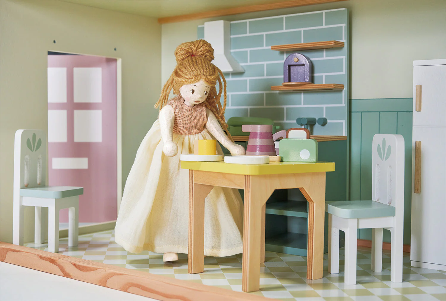Tender Leaf Ferne Wooden Doll - Image 4