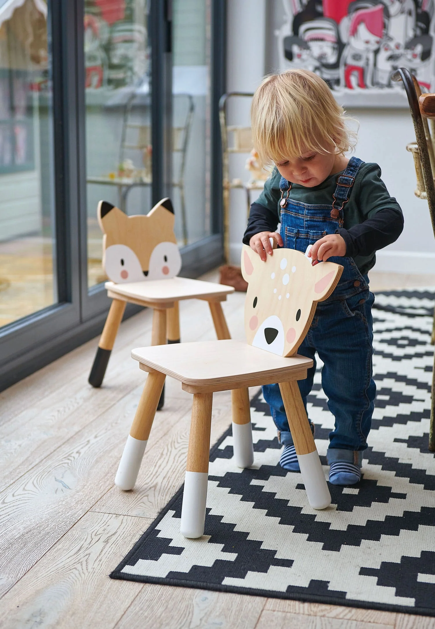 Tender Leaf Forest Deer Chair - Image 2