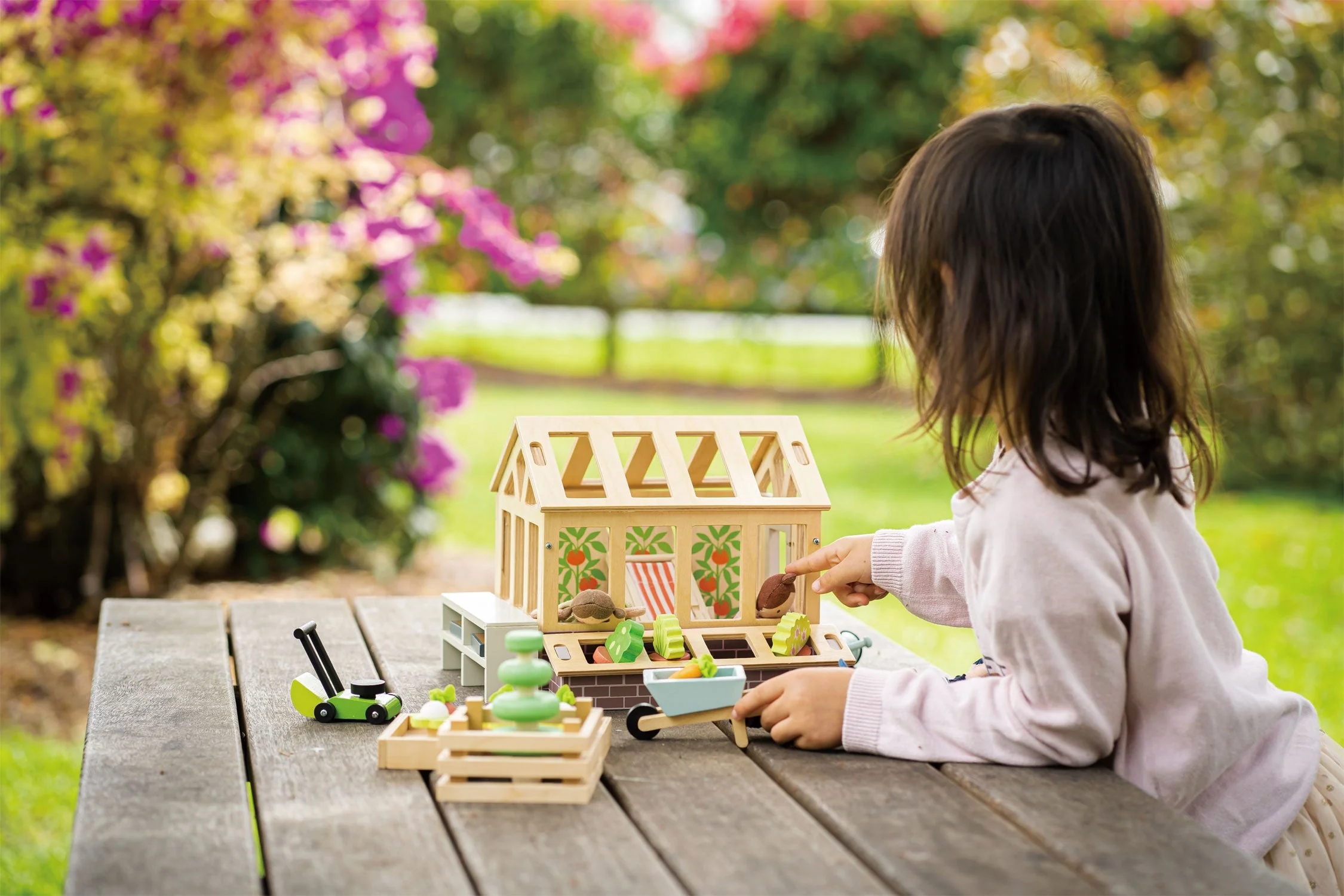 Tender Leaf Greenhouse and Garden Set - Image 9