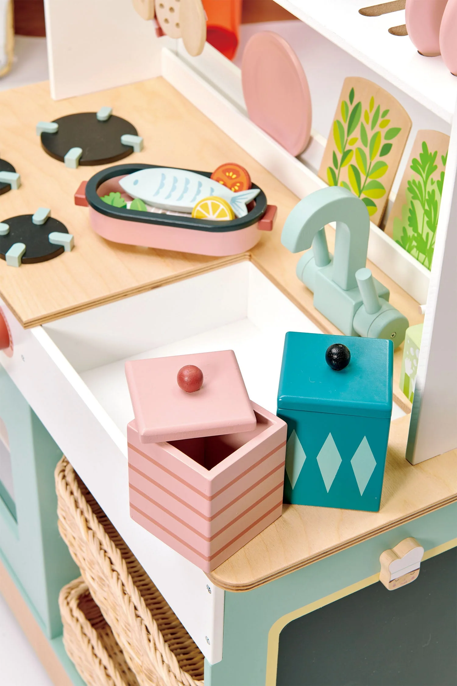 Tender Leaf Kitchen Range - Image 6