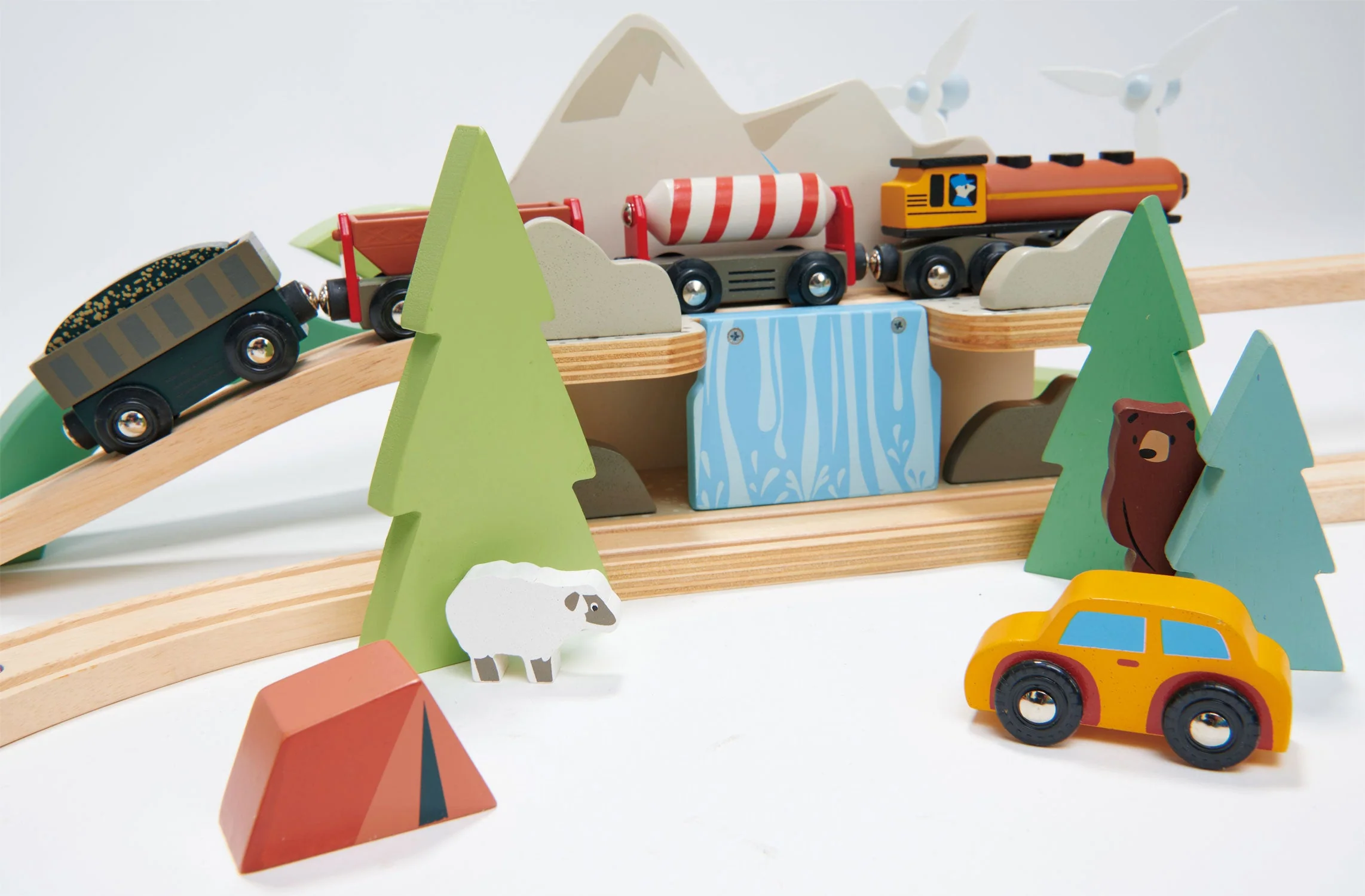 Tender Leaf Mountain View Train set - Image 18